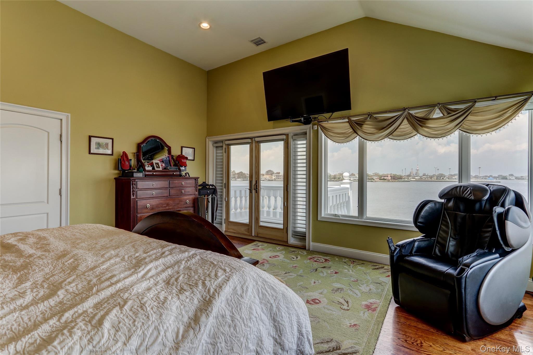 Single Family E Bay Drive  Nassau County, NY 11561, MLS-971092-14