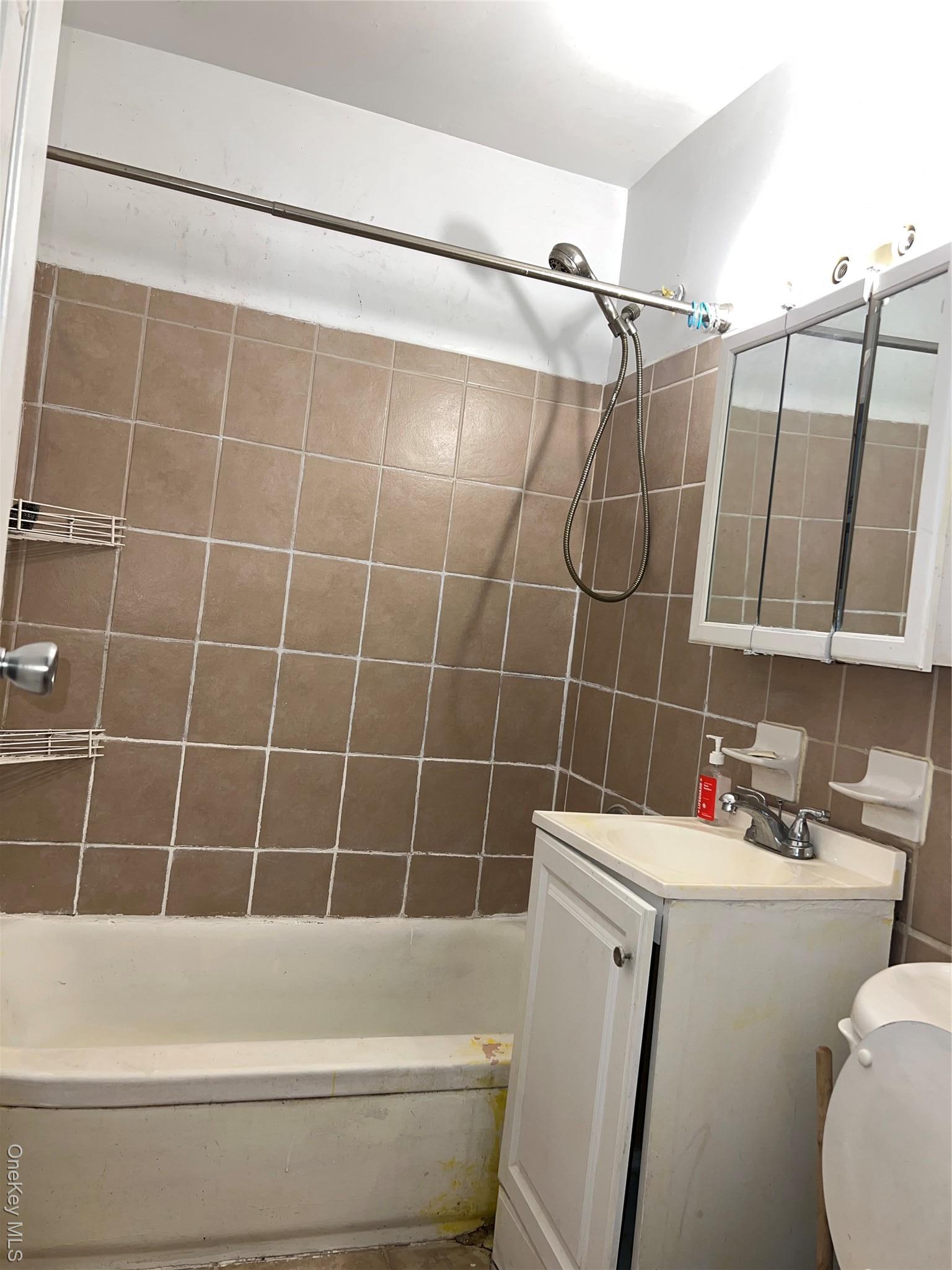 Coop Metropolitan  Bronx, NY 10462, MLS-971129-10