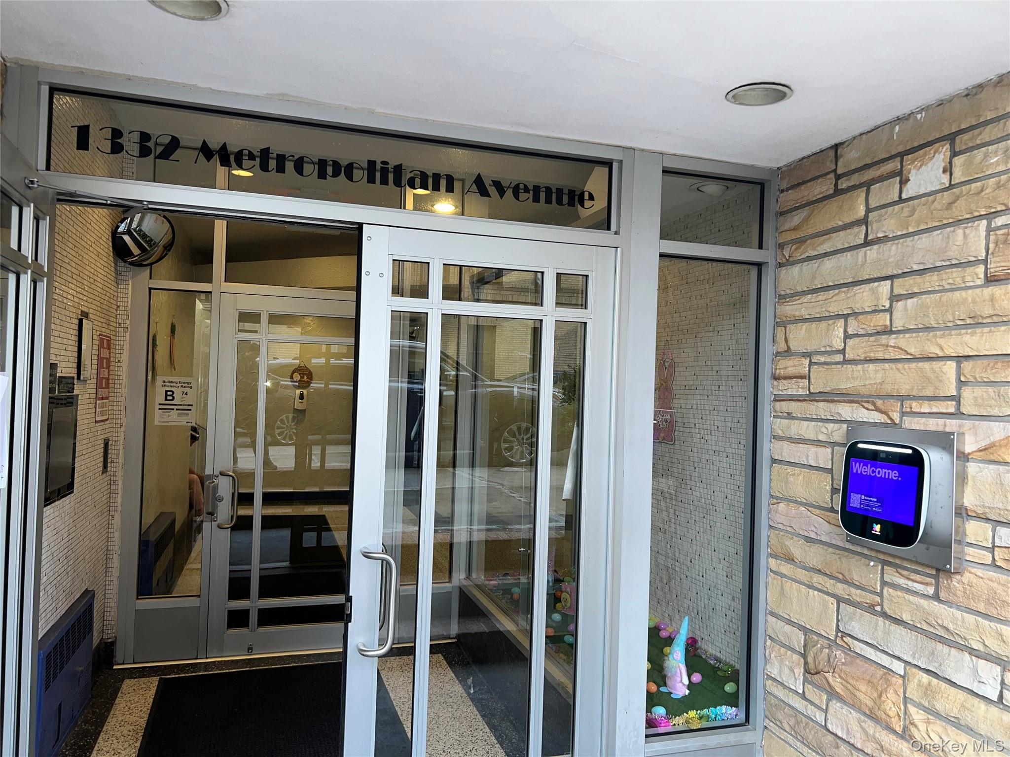 Coop Metropolitan  Bronx, NY 10462, MLS-971129-16