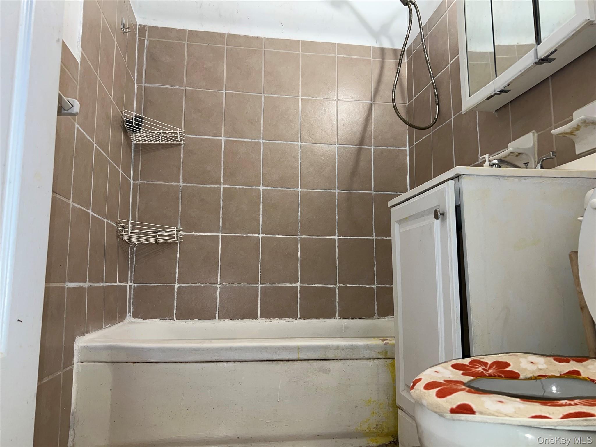 Coop Metropolitan  Bronx, NY 10462, MLS-971129-9