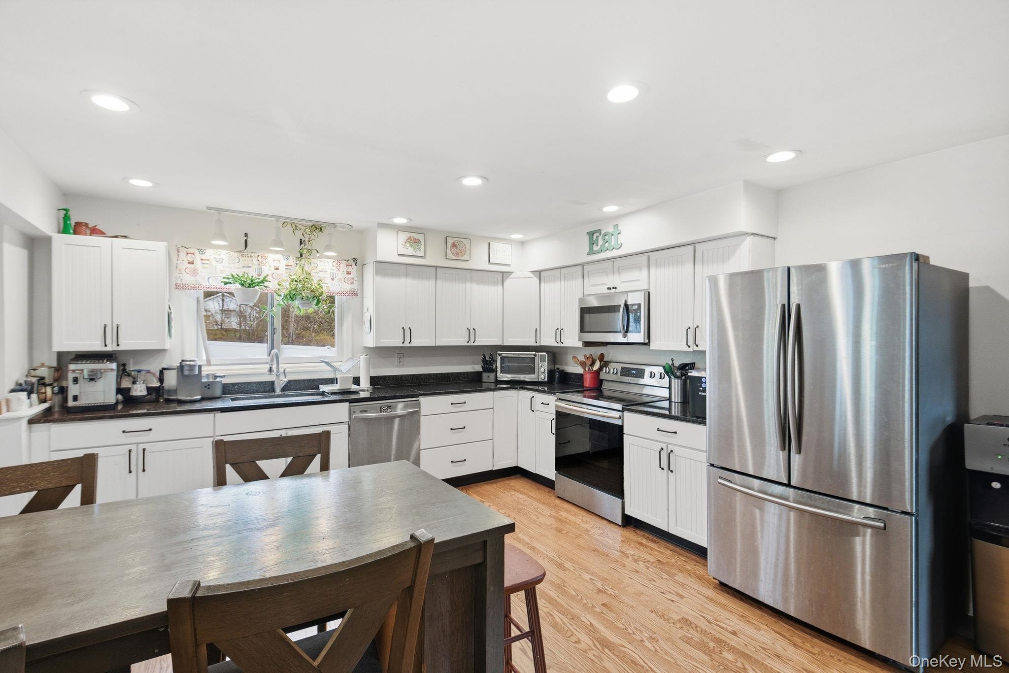 Single Family Beilke  Dutchess County, NY 12546, MLS-971132-12