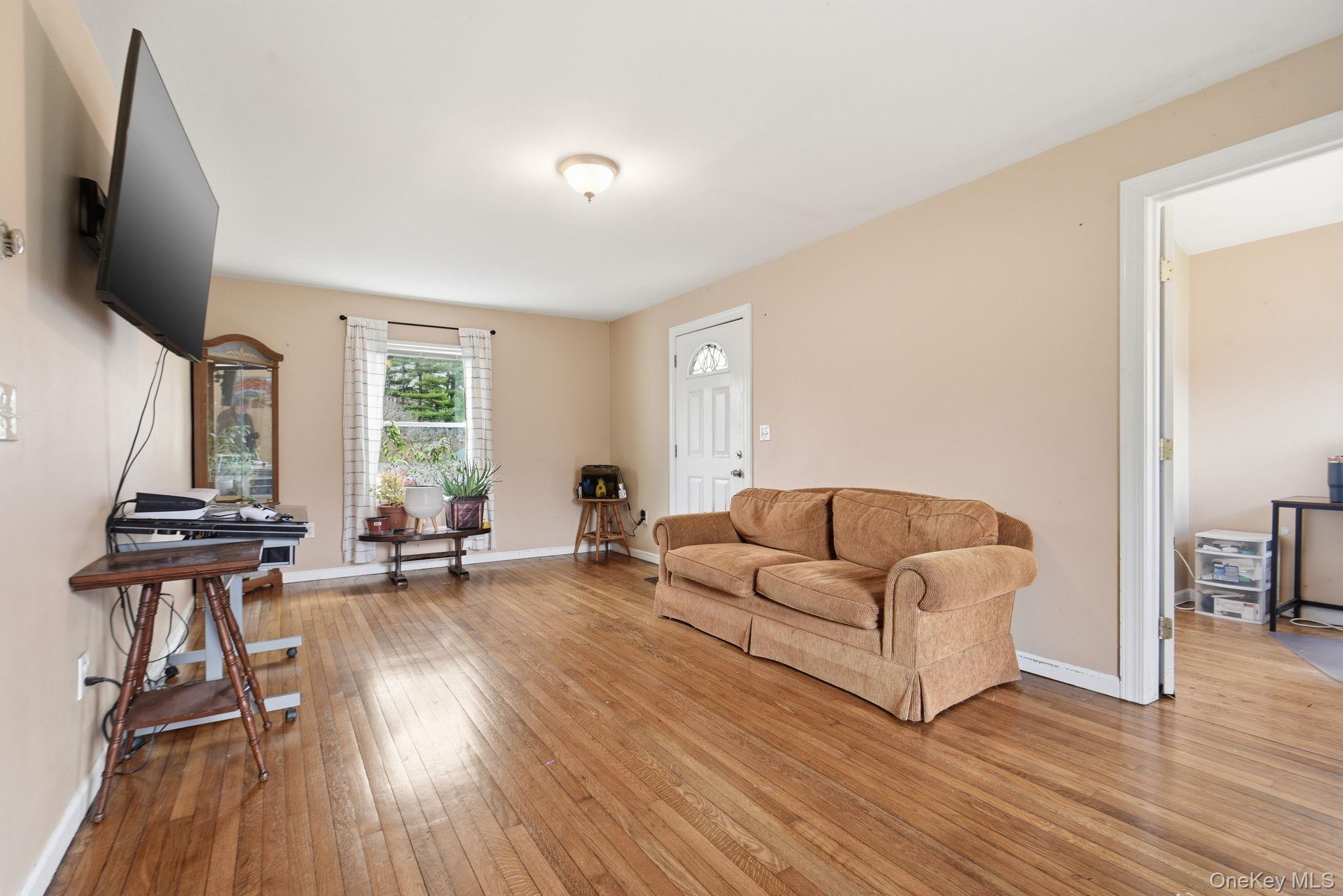 Single Family Beilke  Dutchess County, NY 12546, MLS-971132-13