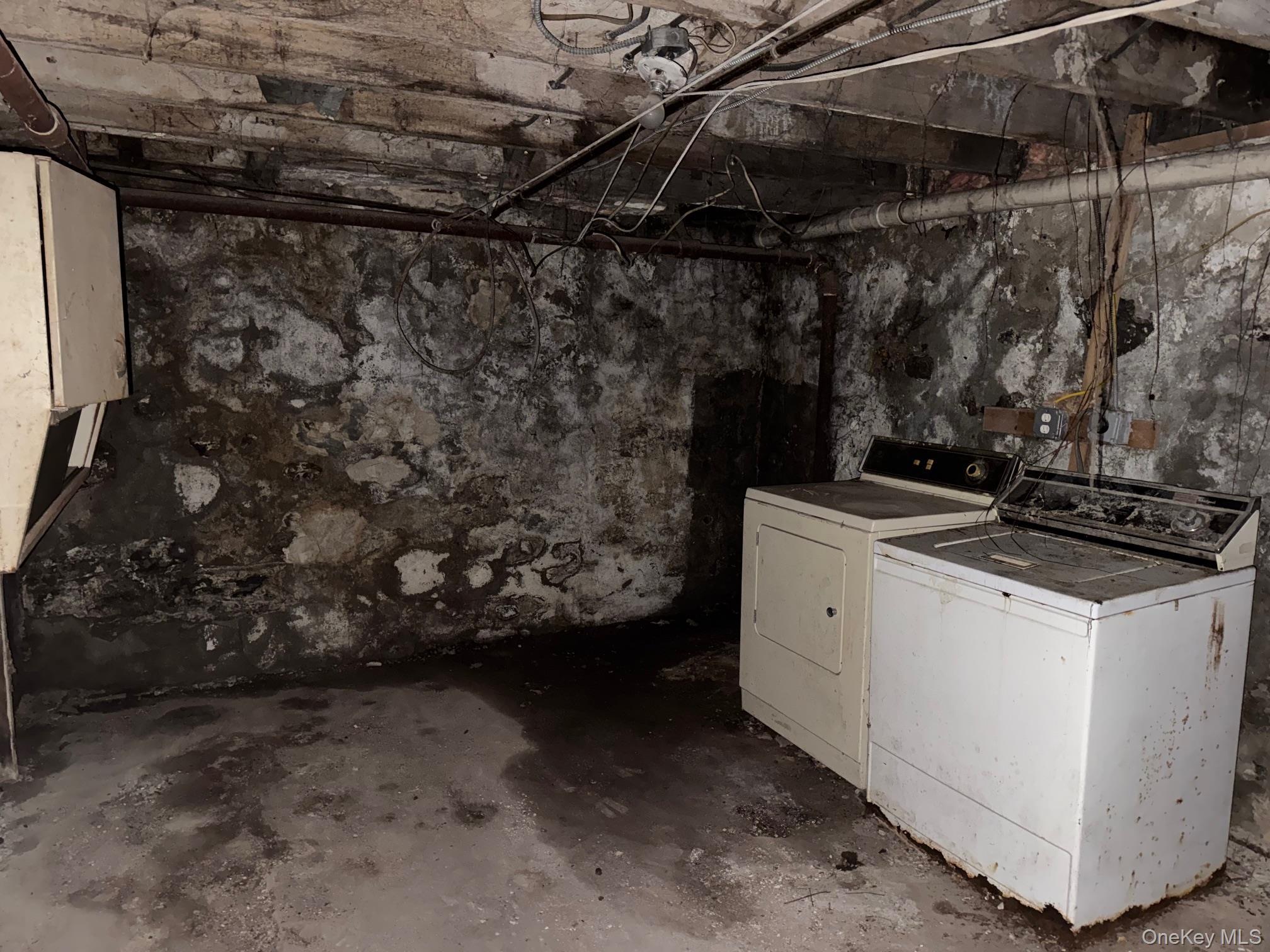 Single Family Union  Westchester County, NY 10550, MLS-971139-14