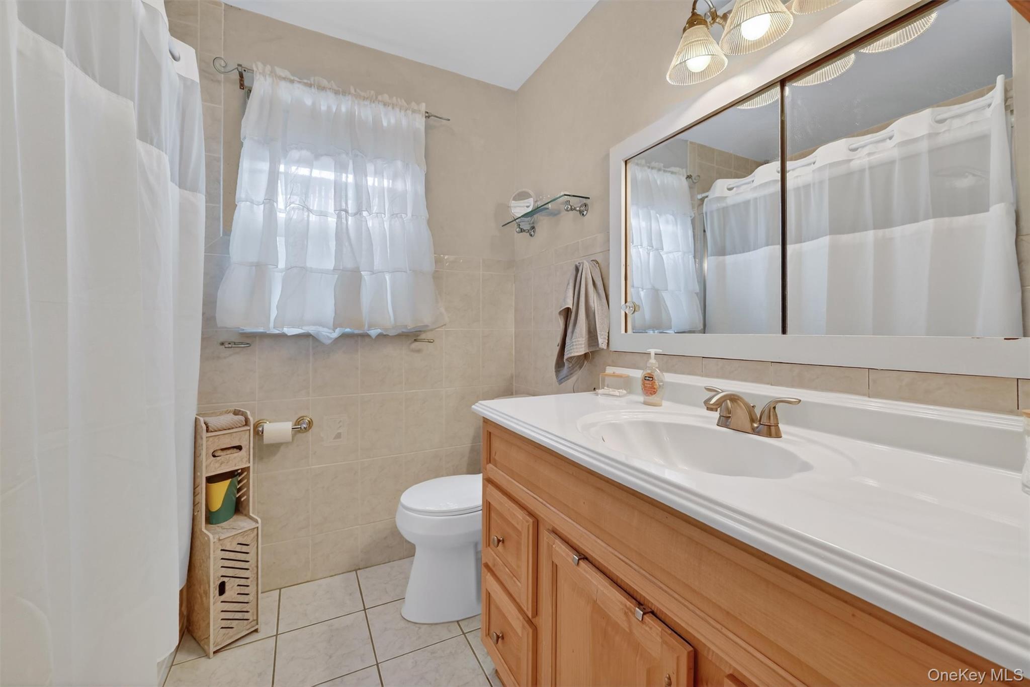 Single Family Samsondale  Rockland County, NY 10993, MLS-971155-33