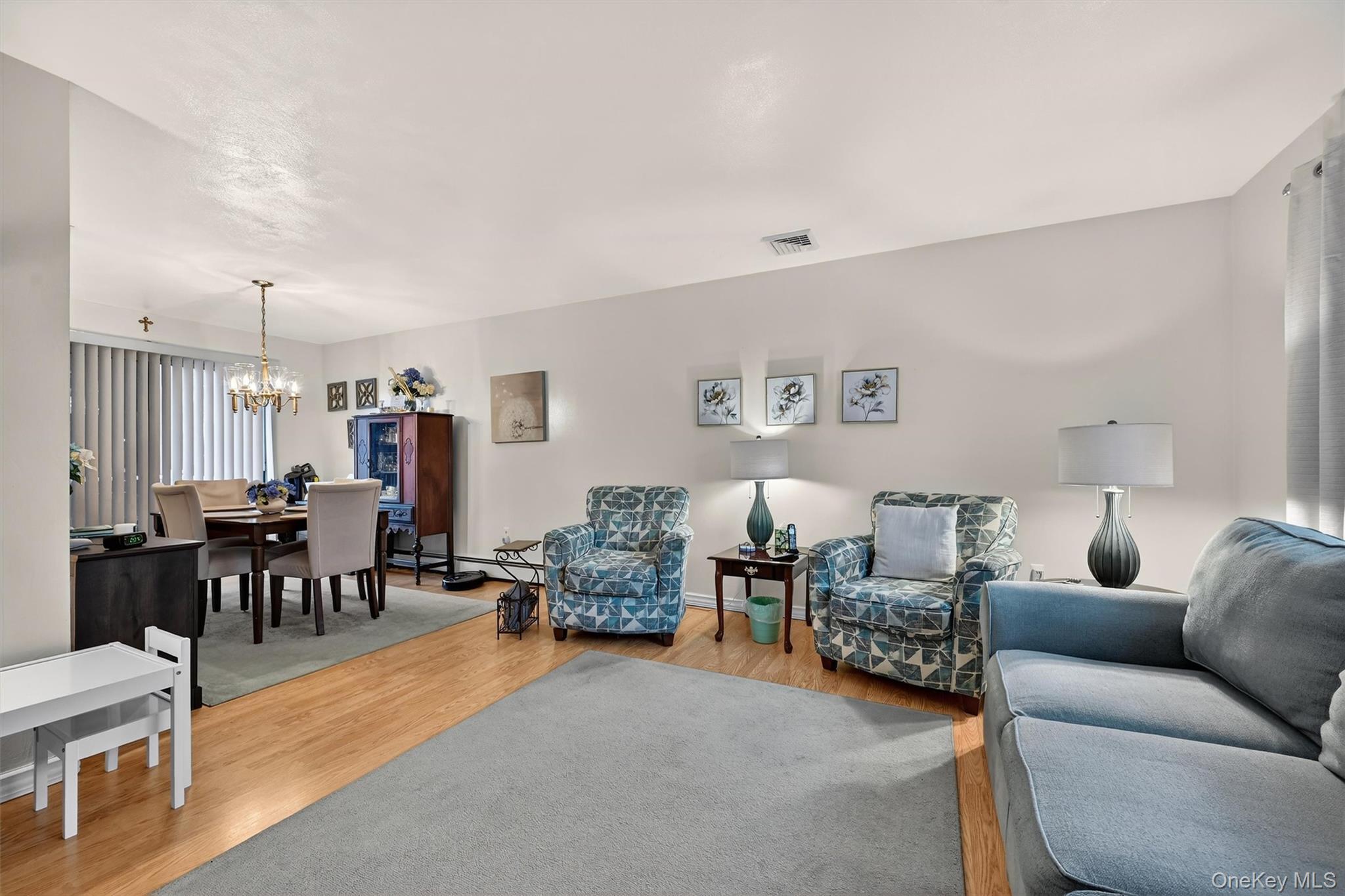 Single Family Samsondale  Rockland County, NY 10993, MLS-971155-8