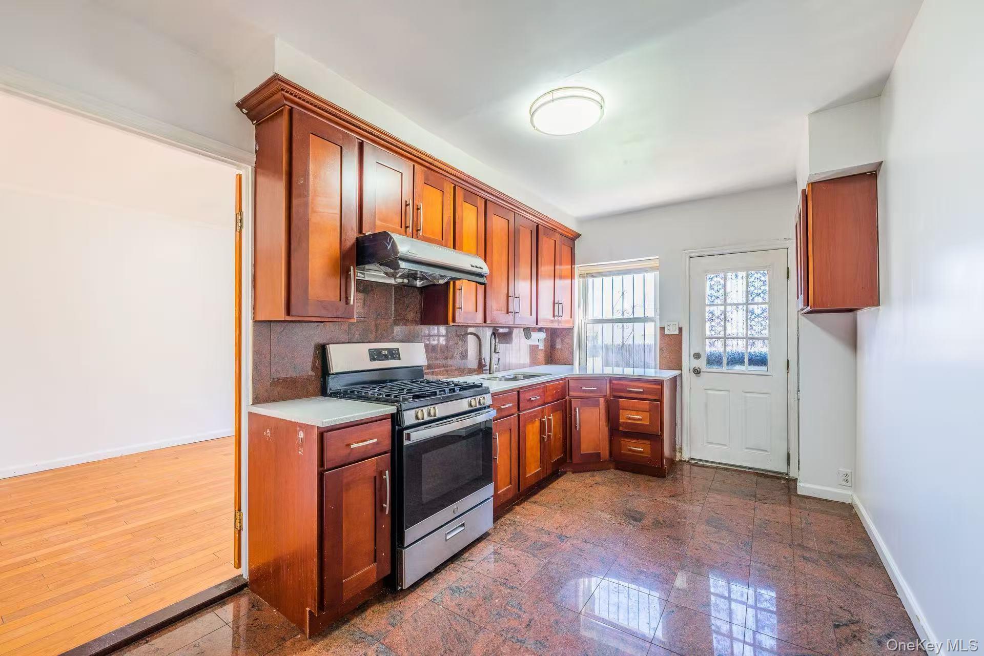 Single Family 146th  Queens, NY 11354, MLS-971175-7