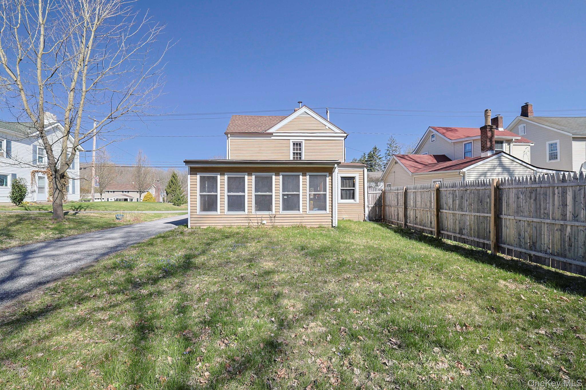 Single Family Main  Dutchess County, NY 12569, MLS-971184-28