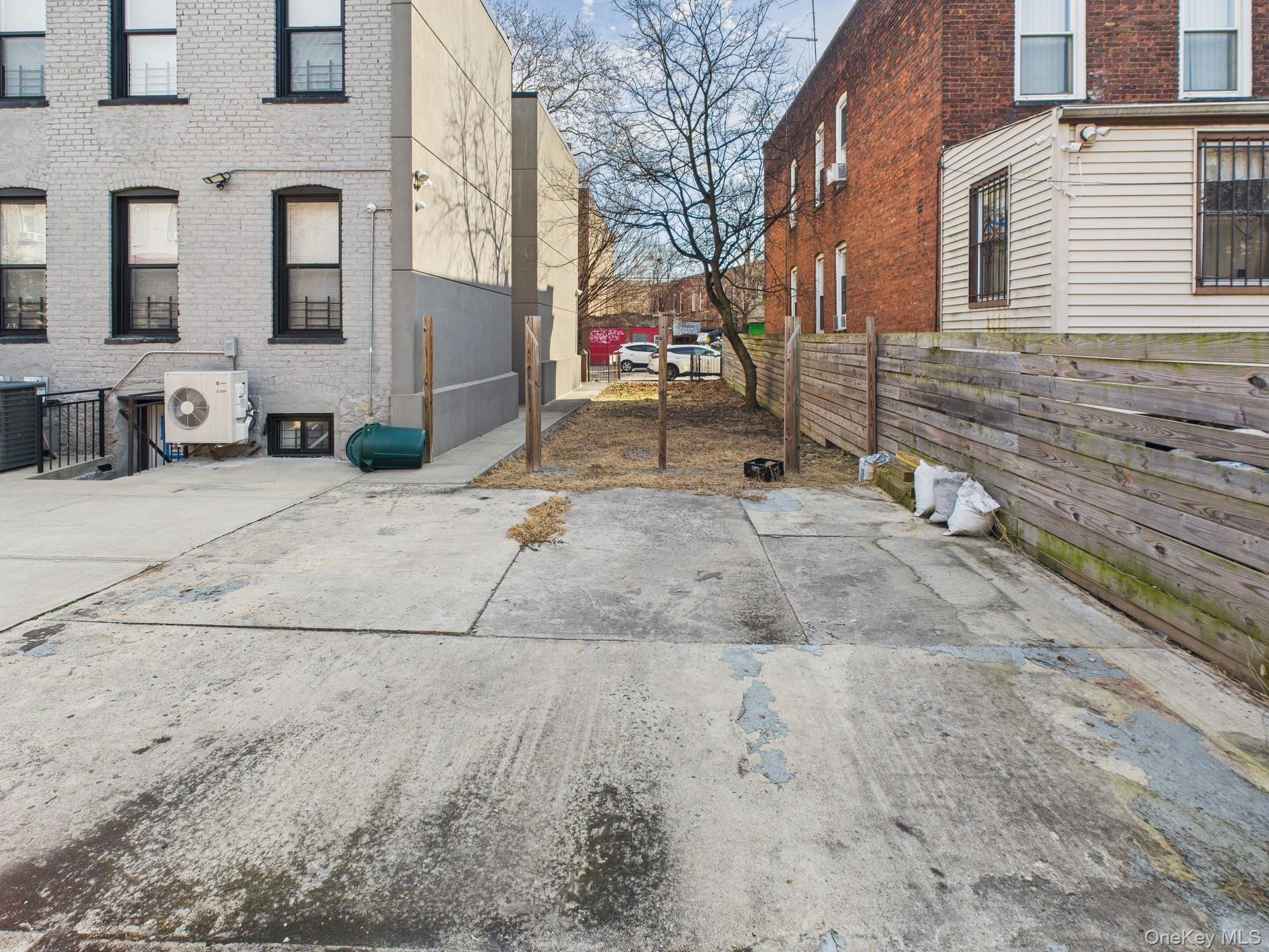 Land Hendrix Brooklyn, NY 11207, MLS-971189-3