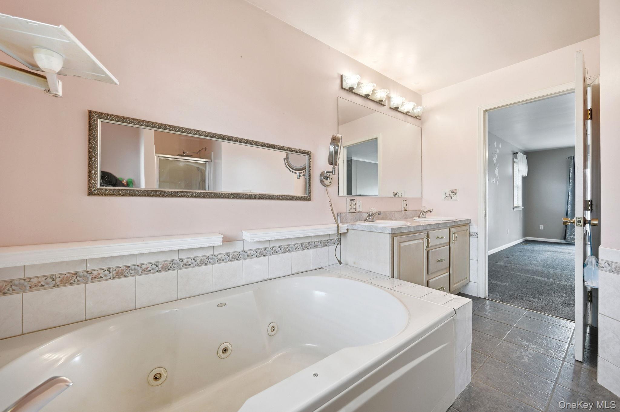 Single Family Violet  Dutchess County, NY 12601, MLS-971190-33