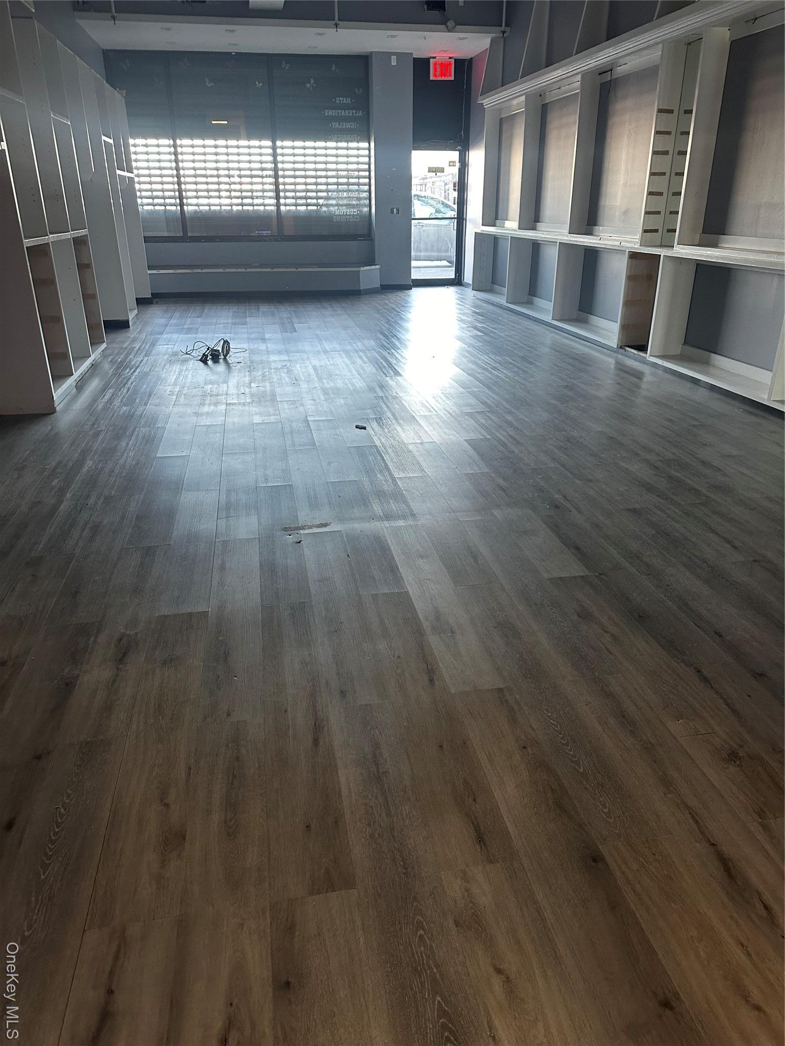 Commercial Lease Boston  Bronx, NY 10475, MLS-971195-5