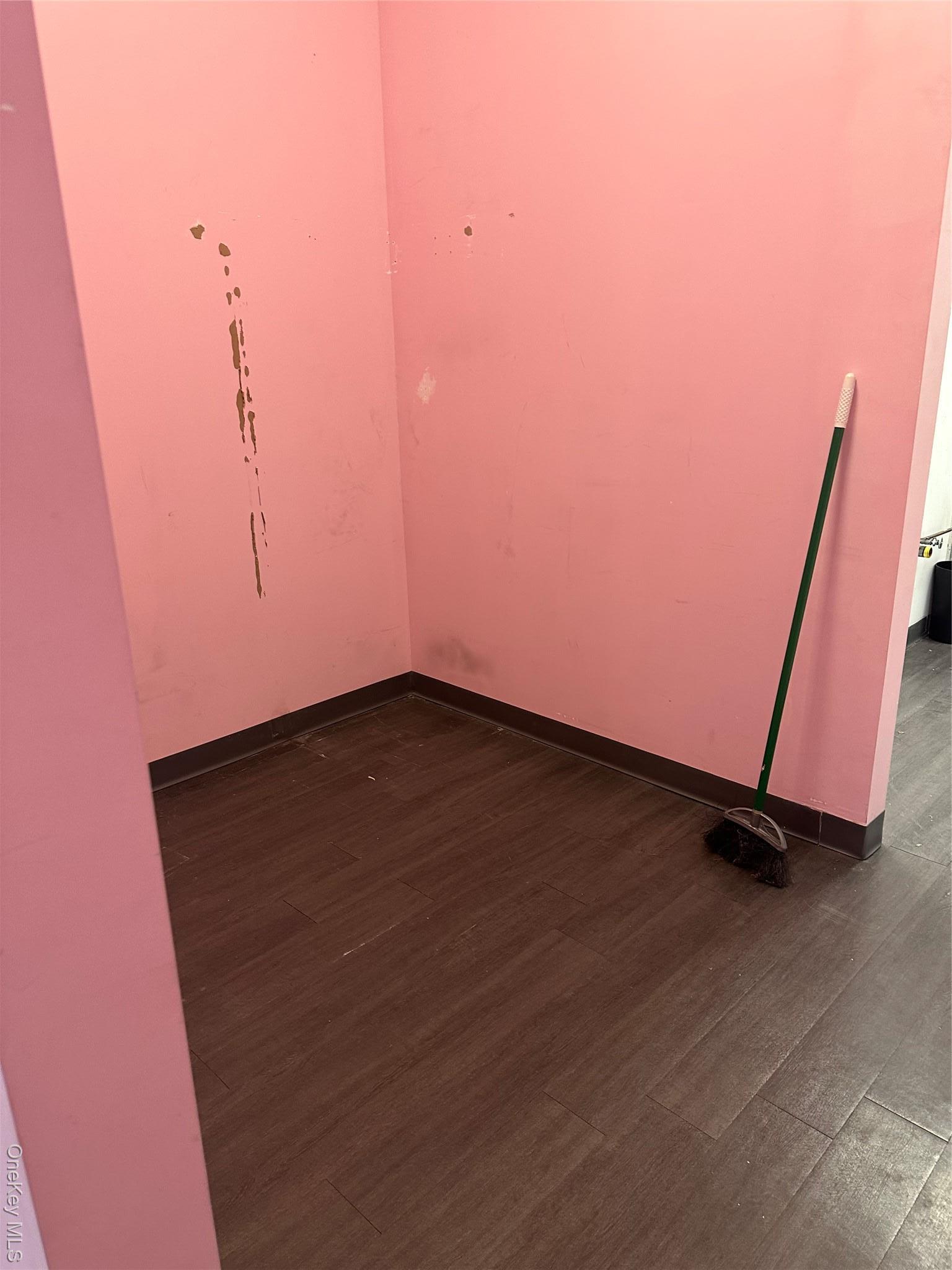 Commercial Lease Boston  Bronx, NY 10475, MLS-971195-6