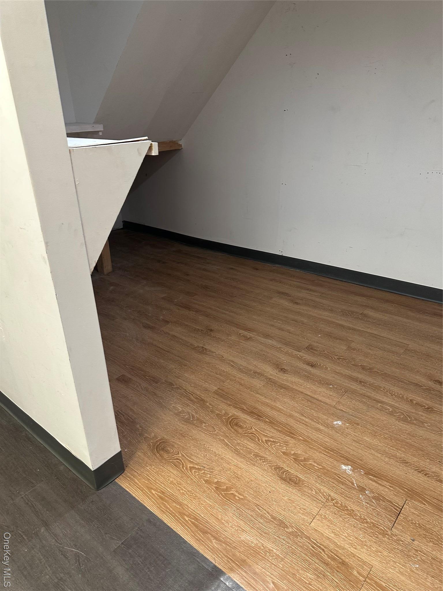Commercial Lease Boston  Bronx, NY 10475, MLS-971195-7