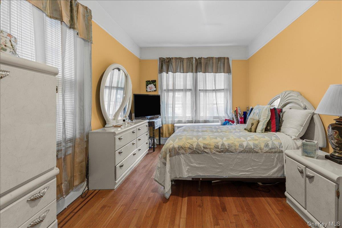 Single Family 83rd Queens, NY 11372, MLS-971196-11