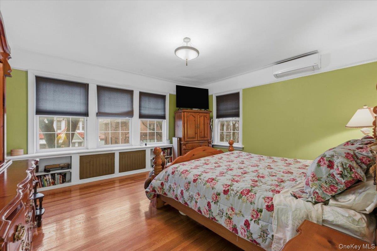 Single Family 83rd Queens, NY 11372, MLS-971196-15