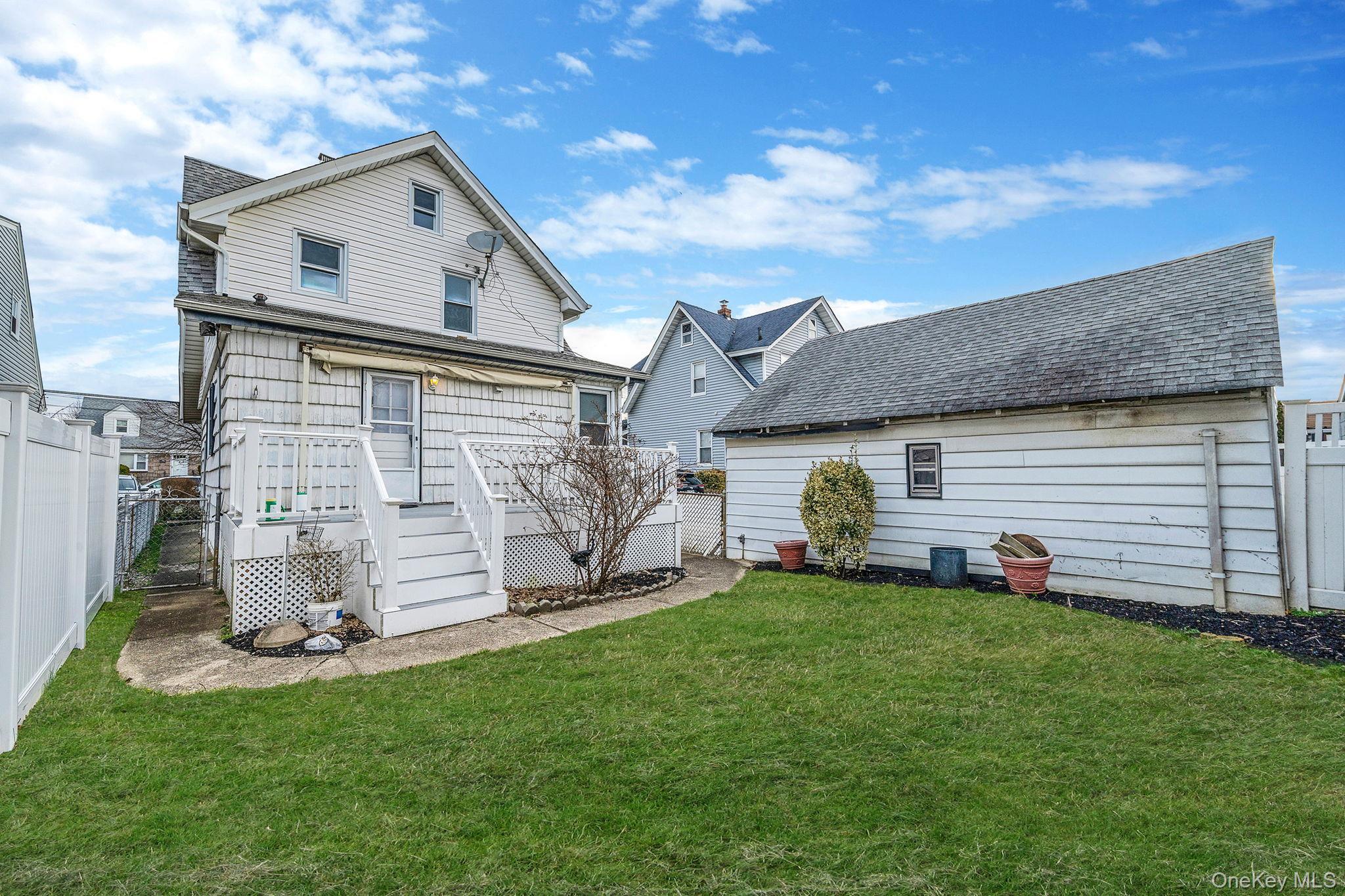 Single Family 137th  Queens, NY 11422, MLS-971203-23