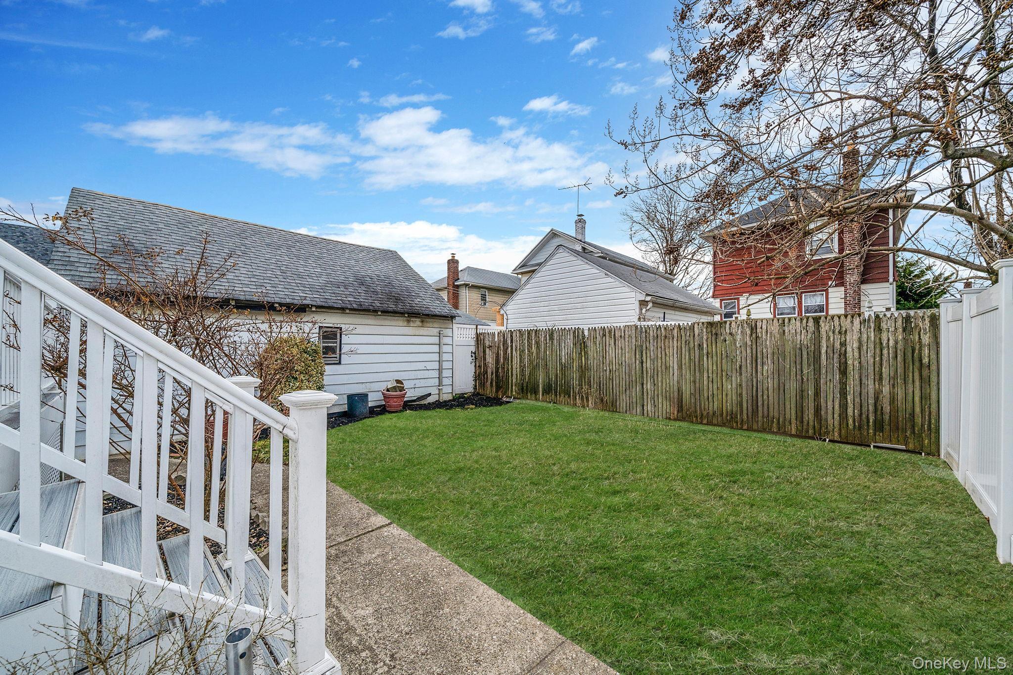 Single Family 137th  Queens, NY 11422, MLS-971203-25