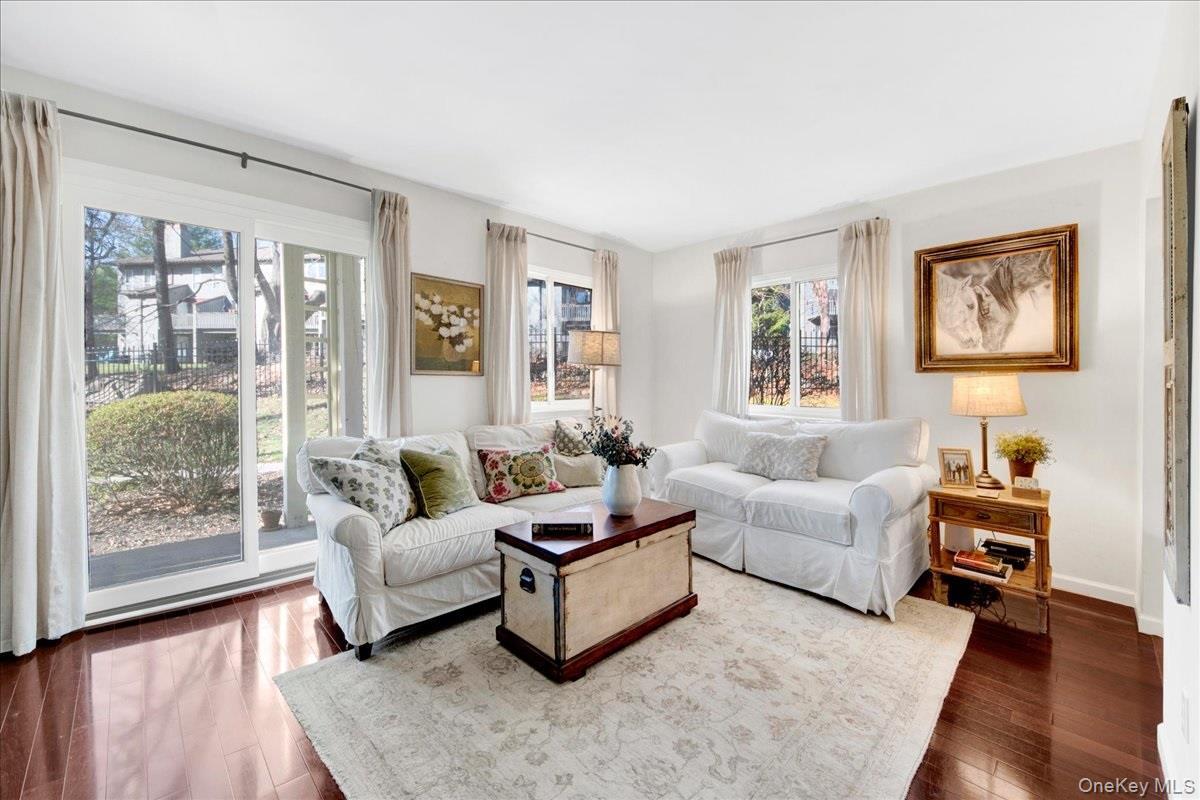 Condo Arbor  Westchester County, NY 10566, MLS-971204-3