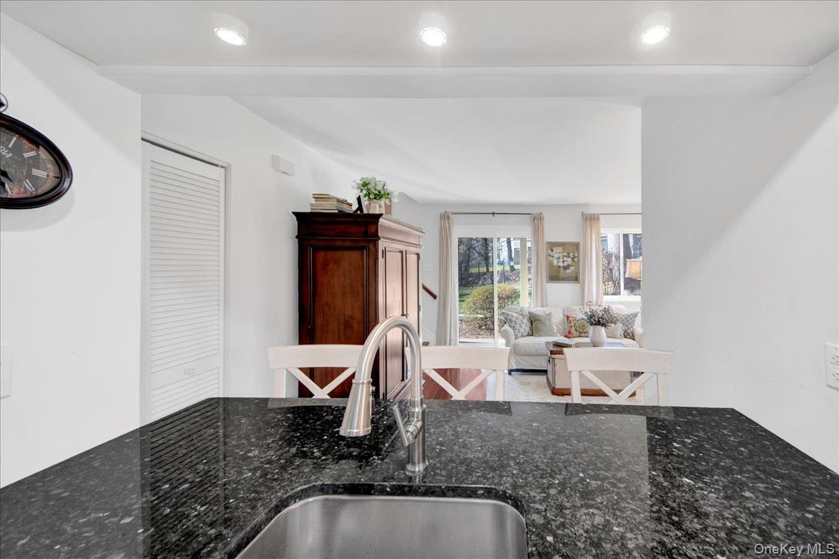 Condo Arbor  Westchester County, NY 10566, MLS-971204-7