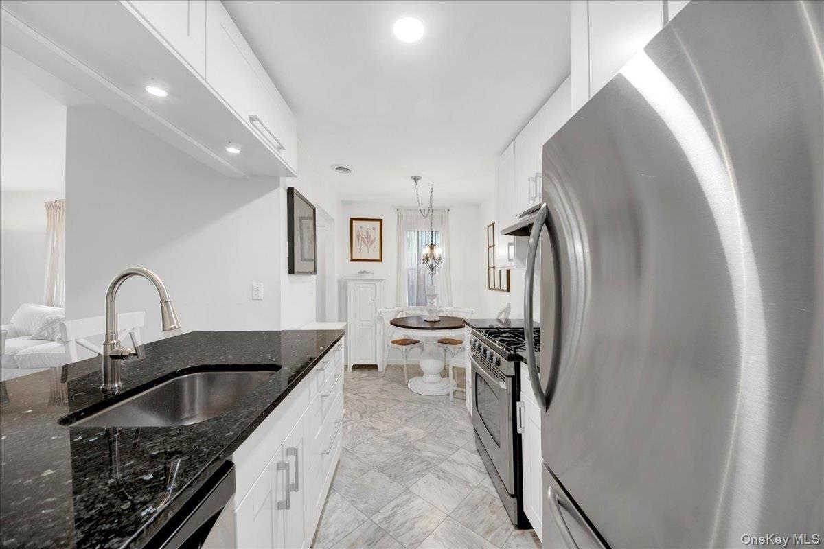 Condo Arbor  Westchester County, NY 10566, MLS-971204-8