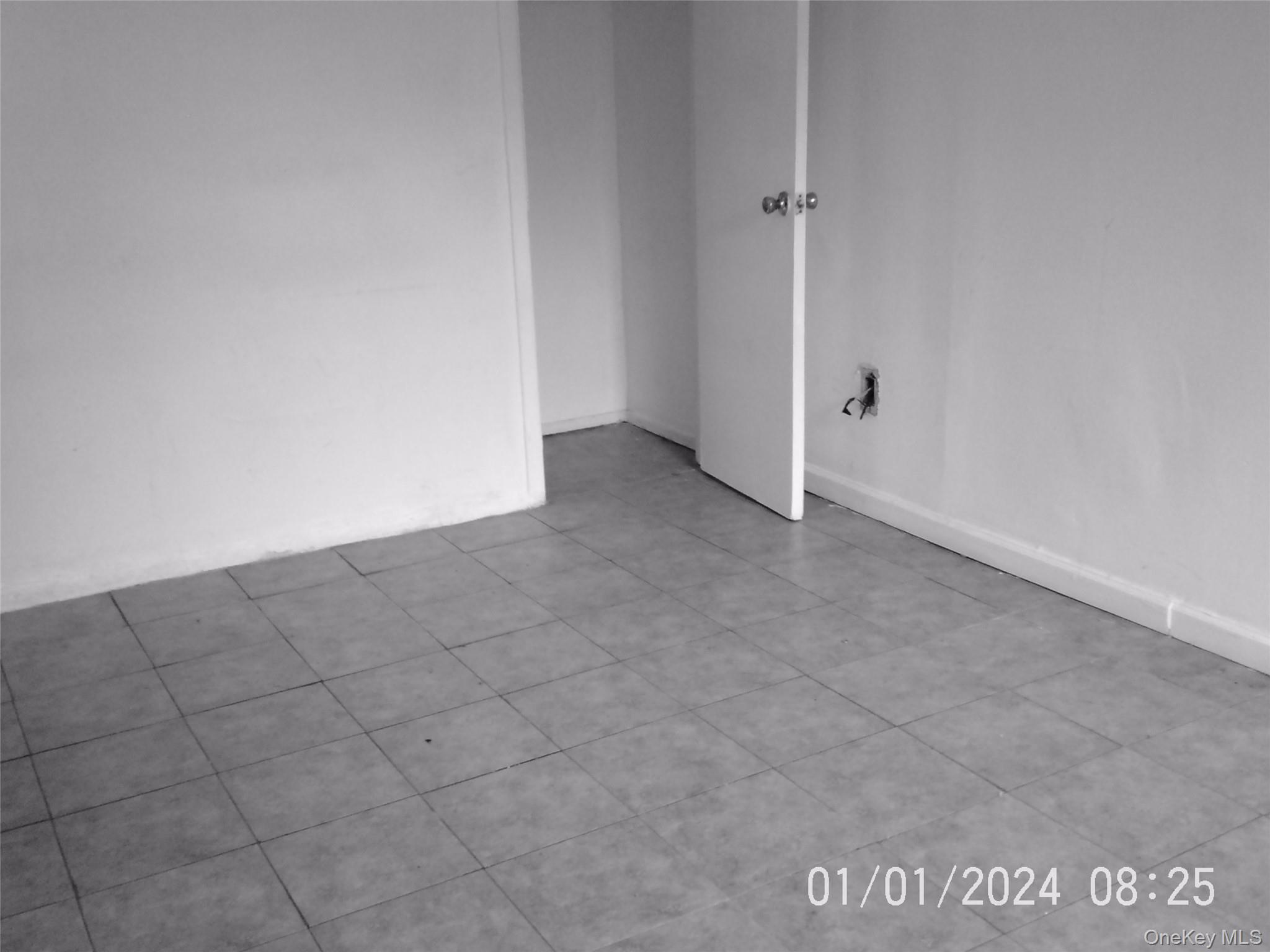 Apartment 83rd  Brooklyn, NY 11236, MLS-971227-11