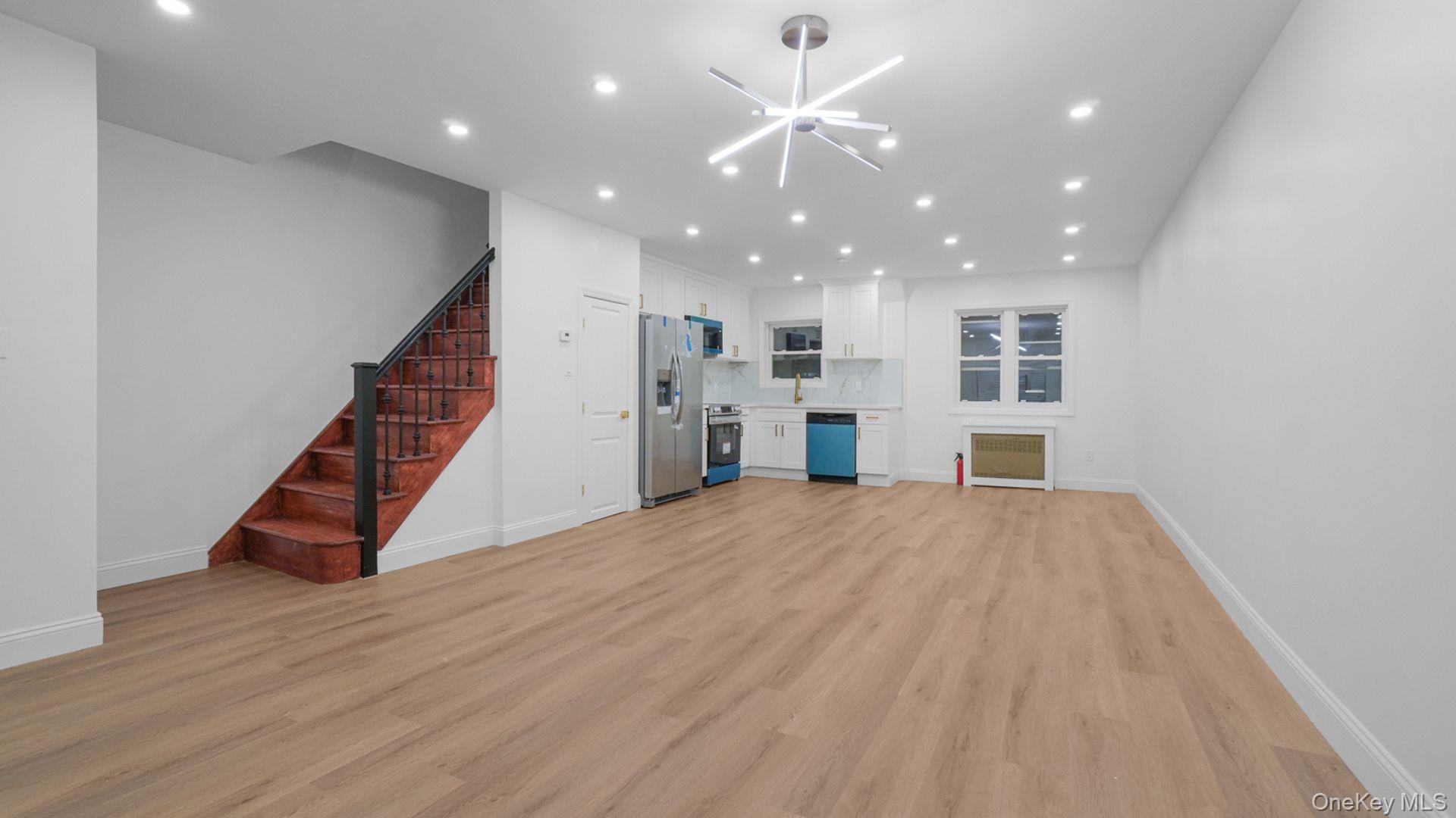 Single Family Edson Bronx, NY 10469, MLS-971232-11