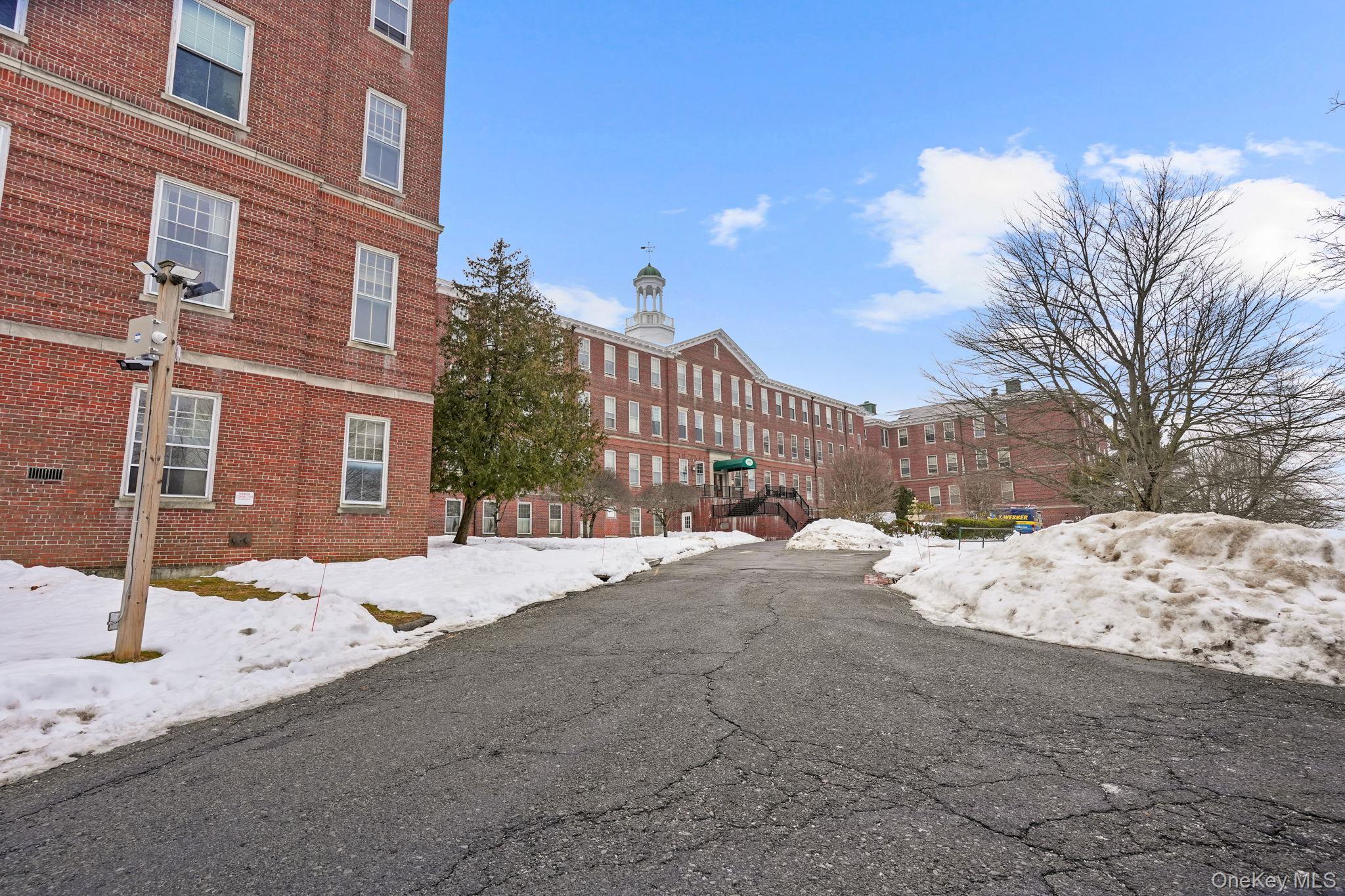 Condo Villa At The  Westchester County, NY 10566, MLS-971233-23