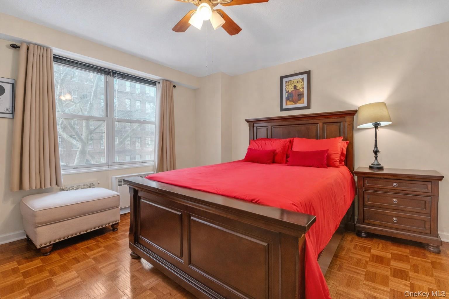 Coop Olinville  Bronx, NY 10467, MLS-971271-10