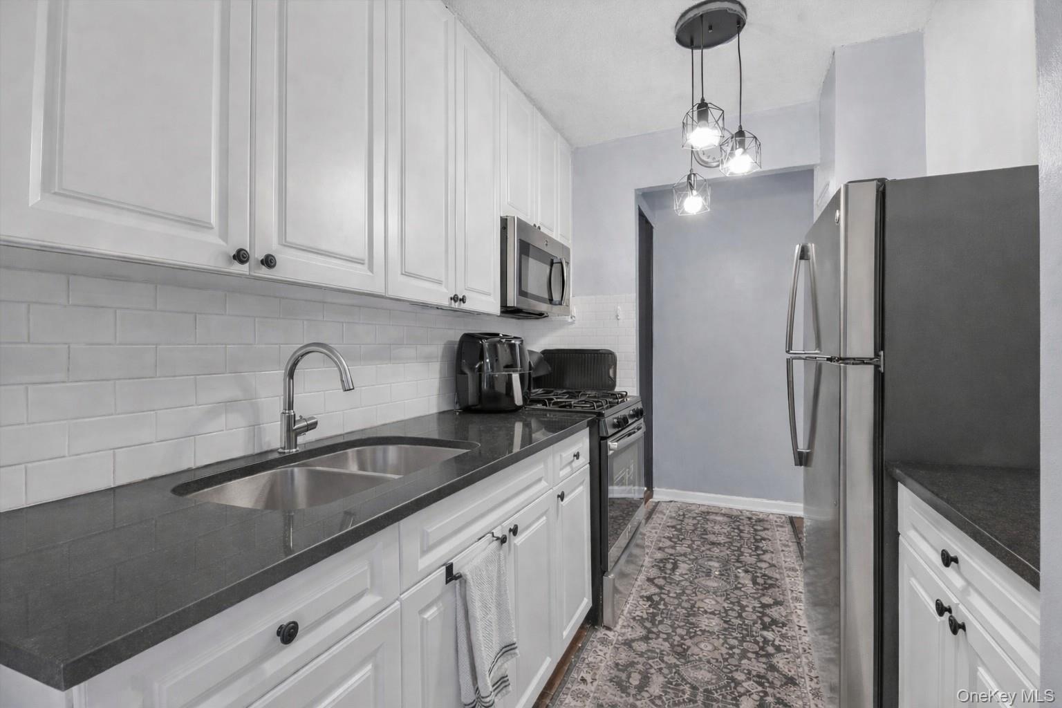 Coop Olinville  Bronx, NY 10467, MLS-971271-6