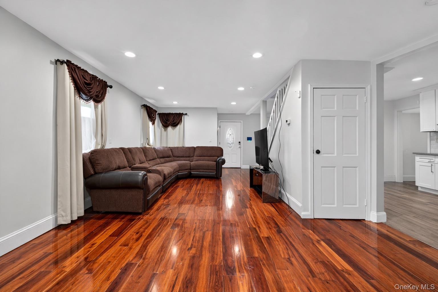 Single Family 226th Queens, NY 11411, MLS-971275-15