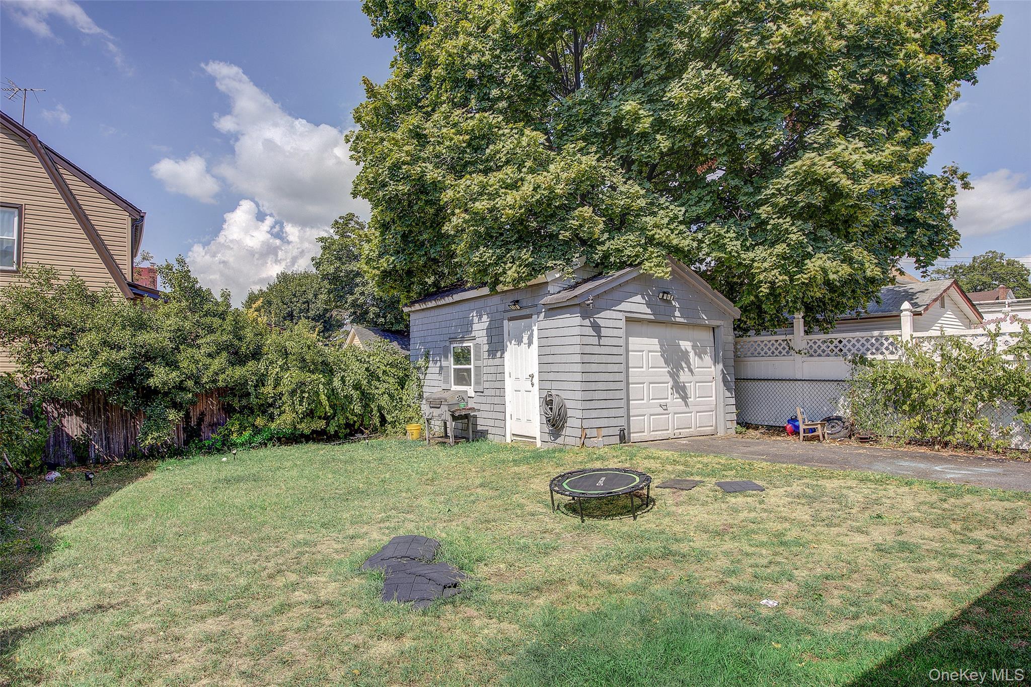 Single Family 110th  Queens, NY 11429, MLS-971276-4