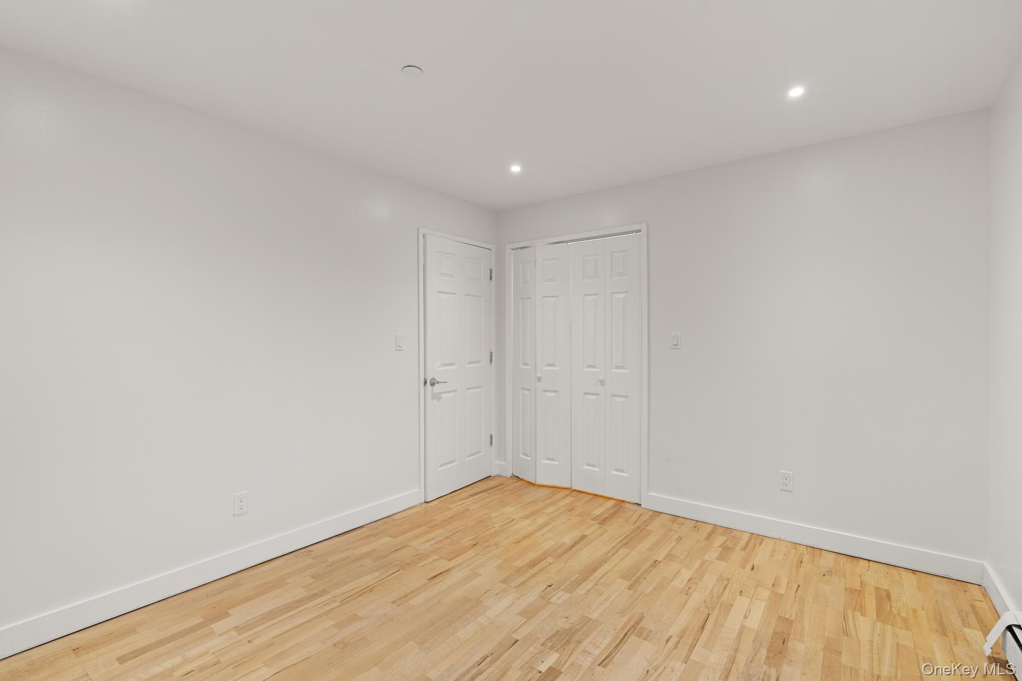 Condo Vernon  Brooklyn, NY 11206, MLS-971302-11