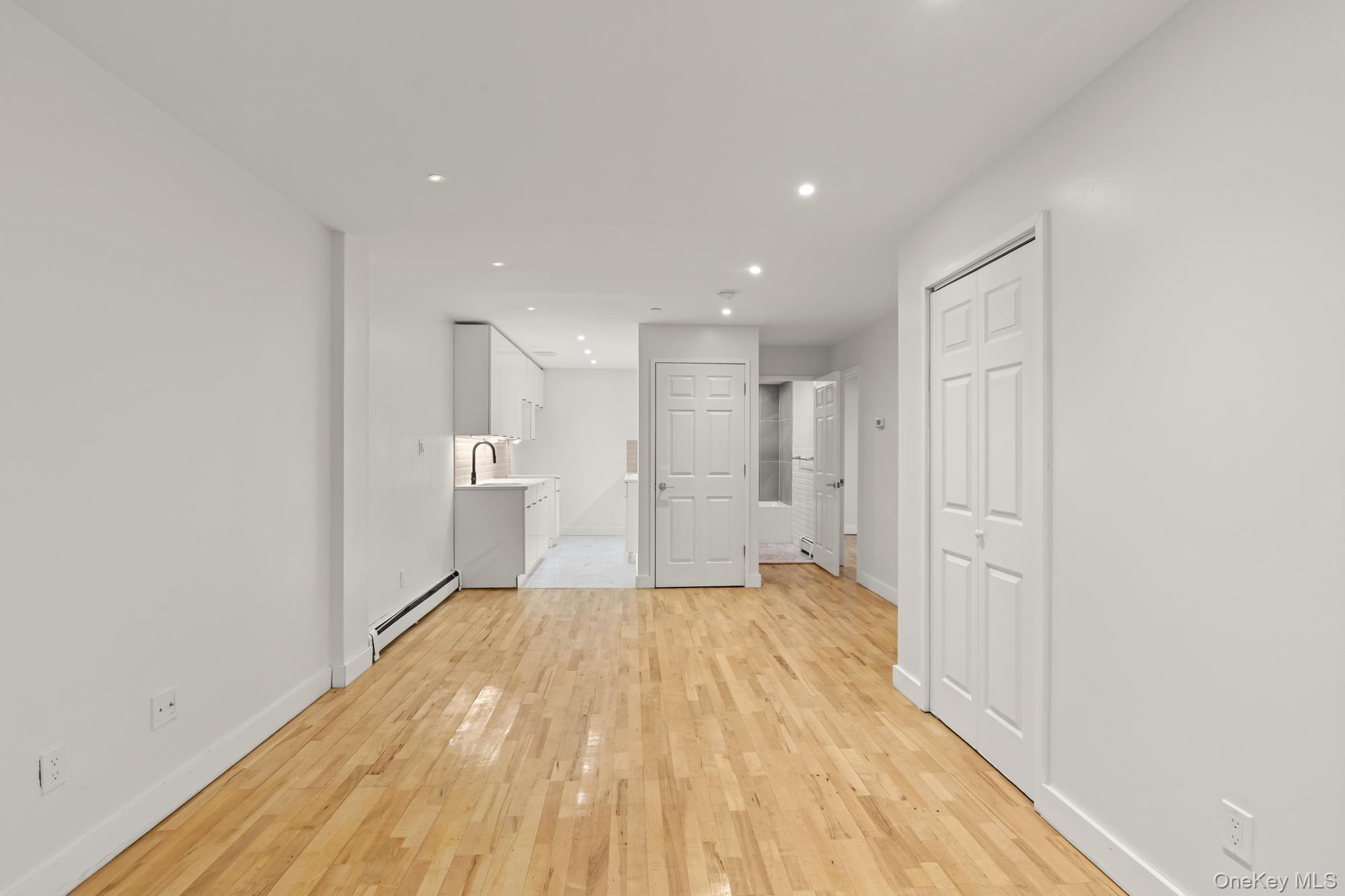 Condo Vernon  Brooklyn, NY 11206, MLS-971302-2