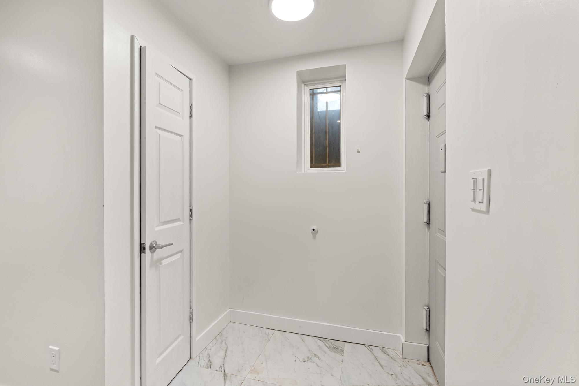 Condo Vernon  Brooklyn, NY 11206, MLS-971302-3