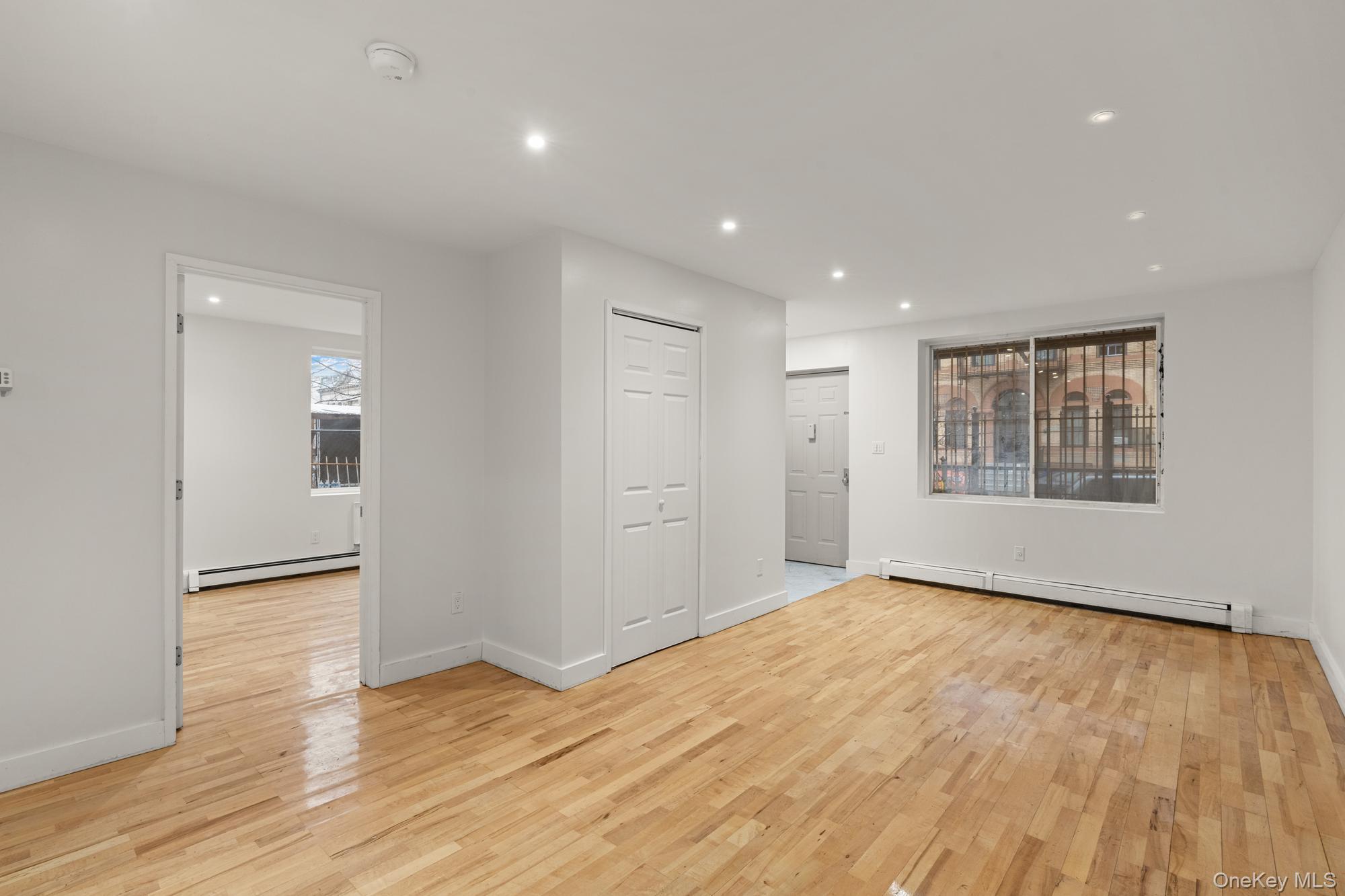 Condo Vernon  Brooklyn, NY 11206, MLS-971302-7