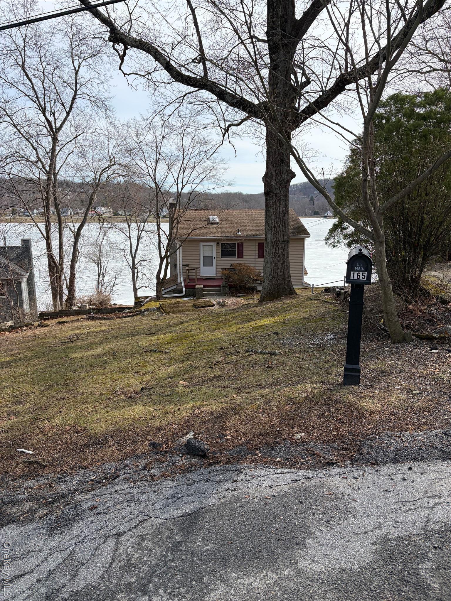 Single Family Lakeshore  Putnam County, NY 10512, MLS-971326-20