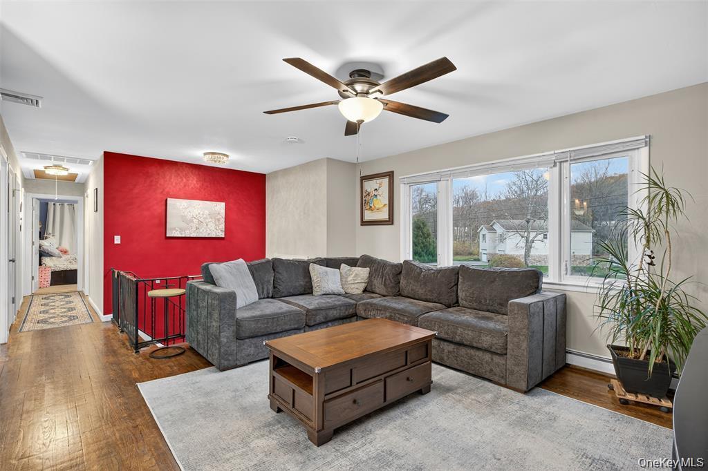 Single Family Velie  Dutchess County, NY 12540, MLS-971384-13