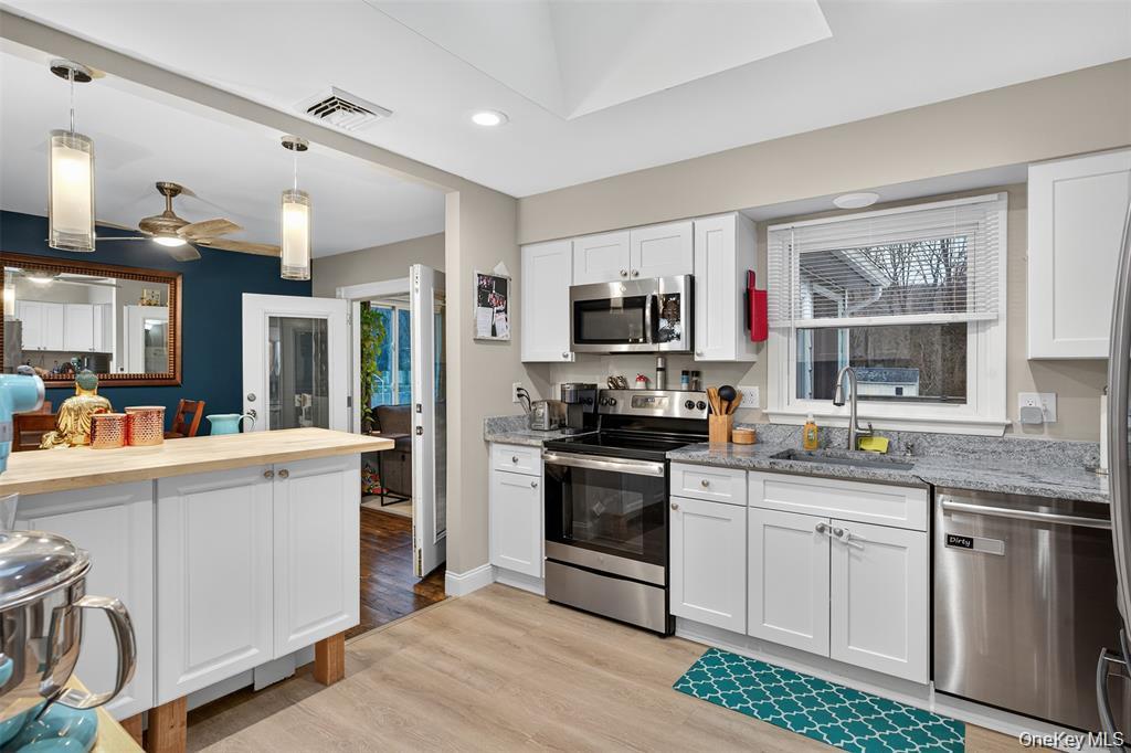 Single Family Velie  Dutchess County, NY 12540, MLS-971384-19