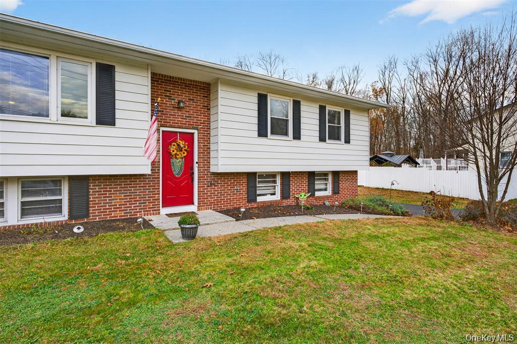 Single Family Velie  Dutchess County, NY 12540, MLS-971384-9