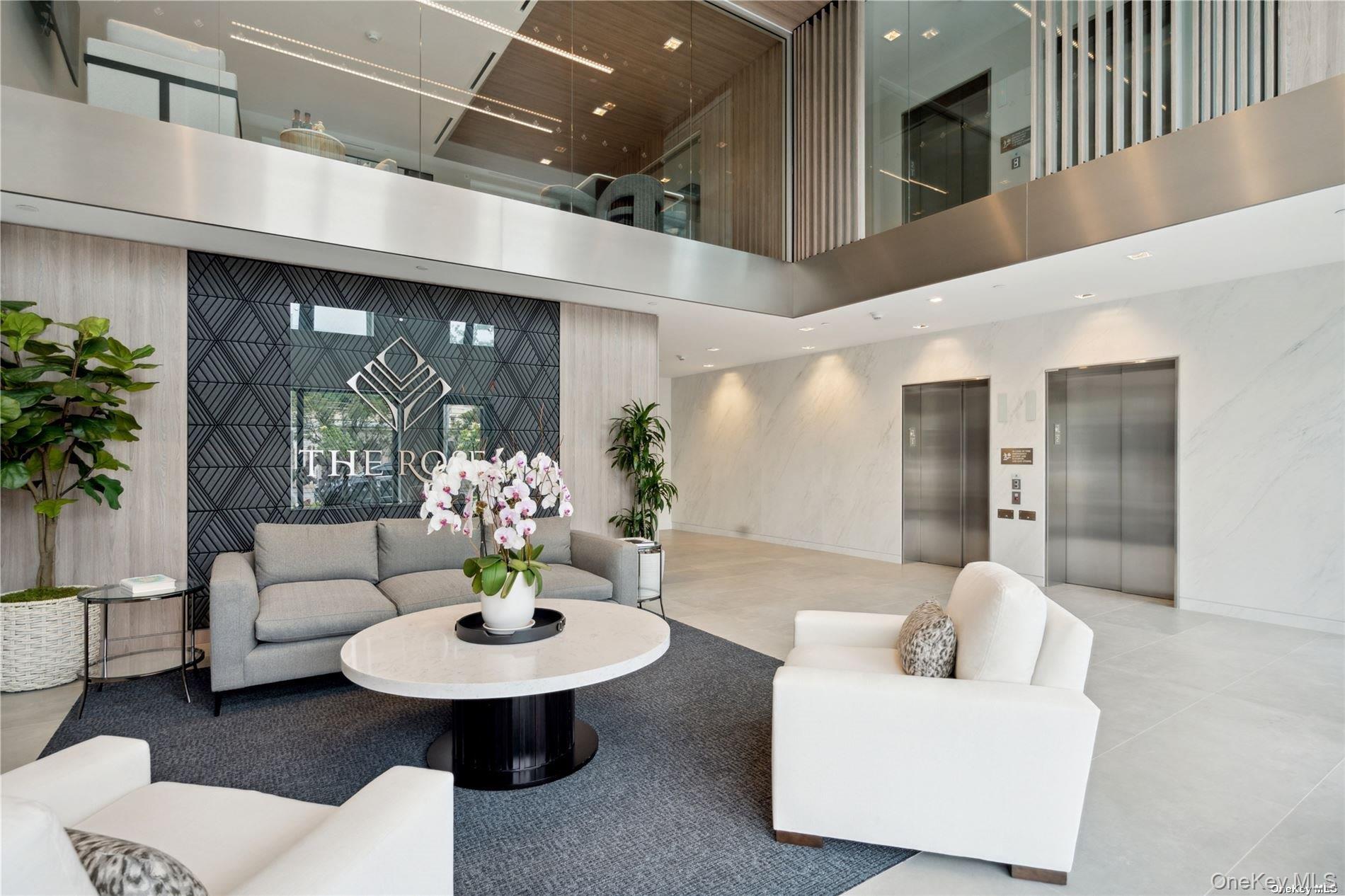 Condo Middle Neck  Nassau County, NY 11021, MLS-971394-3