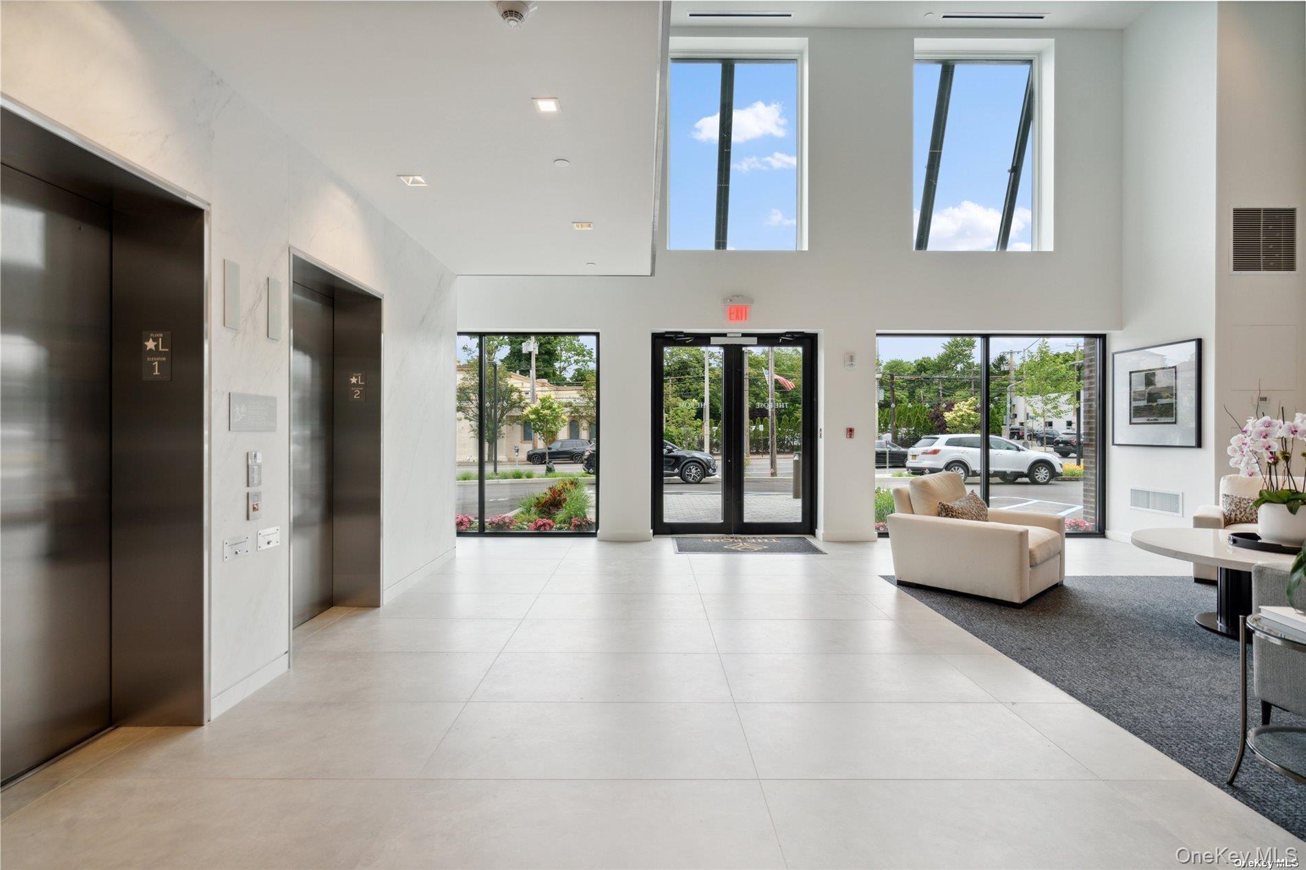 Condo Middle Neck  Nassau County, NY 11021, MLS-971394-6