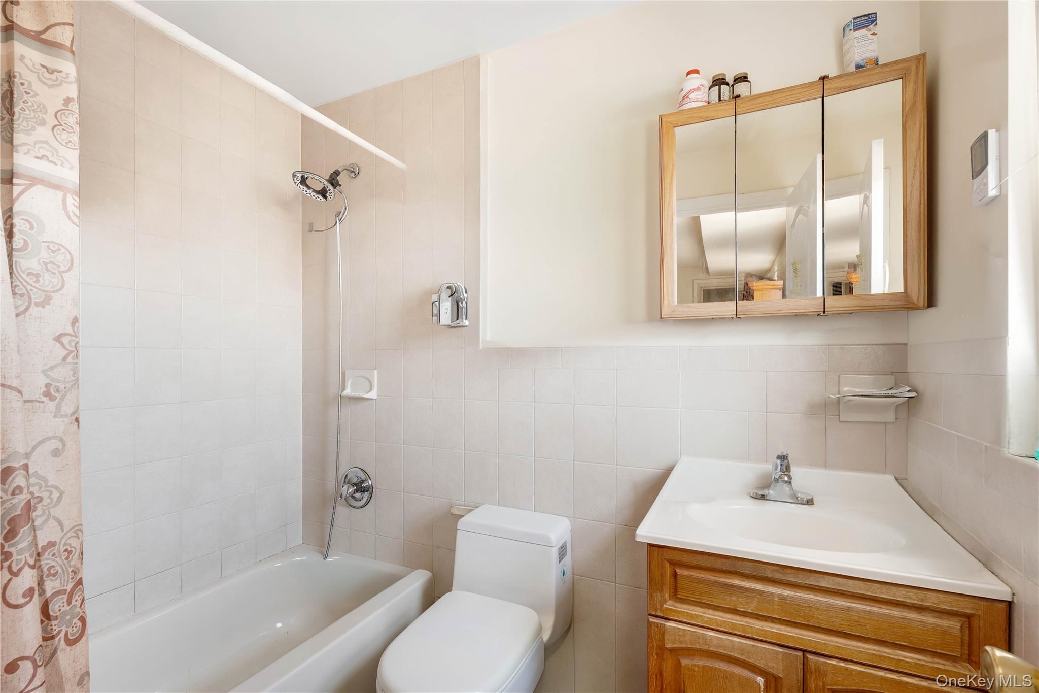 Single Family 83rd  Brooklyn, NY 11236, MLS-971408-8