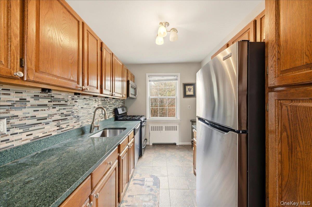 Coop Pine Wood  Westchester County, NY 10530, MLS-971433-11