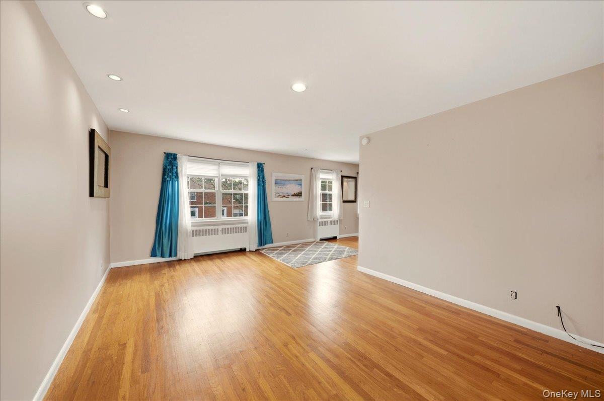 Coop Pine Wood  Westchester County, NY 10530, MLS-971433-8