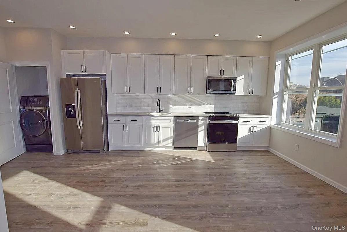 Single Family 47th  Queens, NY 11104, MLS-971452-17