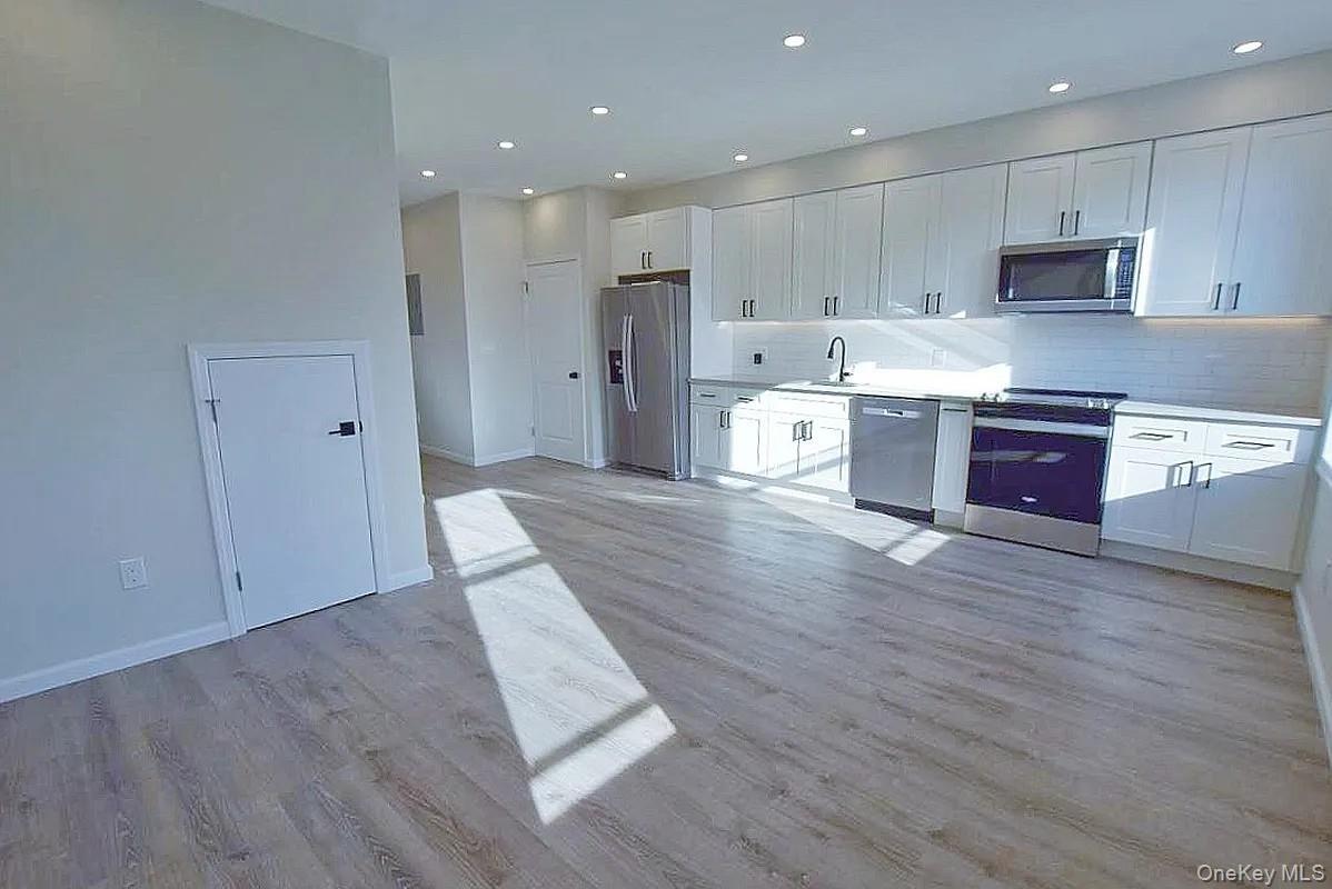 Single Family 47th  Queens, NY 11104, MLS-971452-19