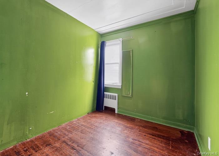 Single Family Ivy  Nassau County, NY 11552, MLS-971466-12