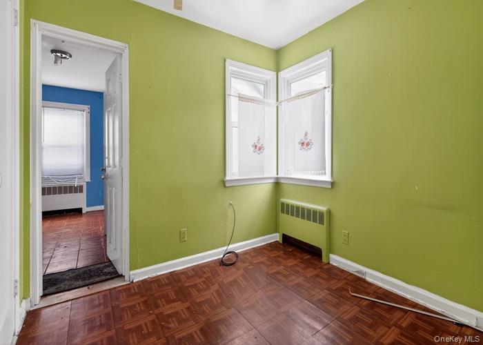 Single Family Ivy  Nassau County, NY 11552, MLS-971466-13