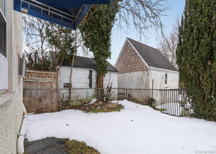 Single Family Ivy  Nassau County, NY 11552, MLS-971466-6