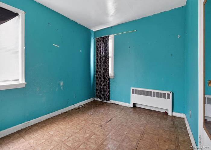 Single Family Ivy  Nassau County, NY 11552, MLS-971466-7