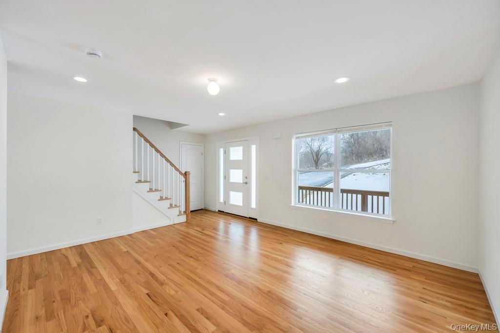 Single Family Ozark  Suffolk County, NY 11779, MLS-971480-17